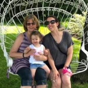 Meet your Posher, Carolyn